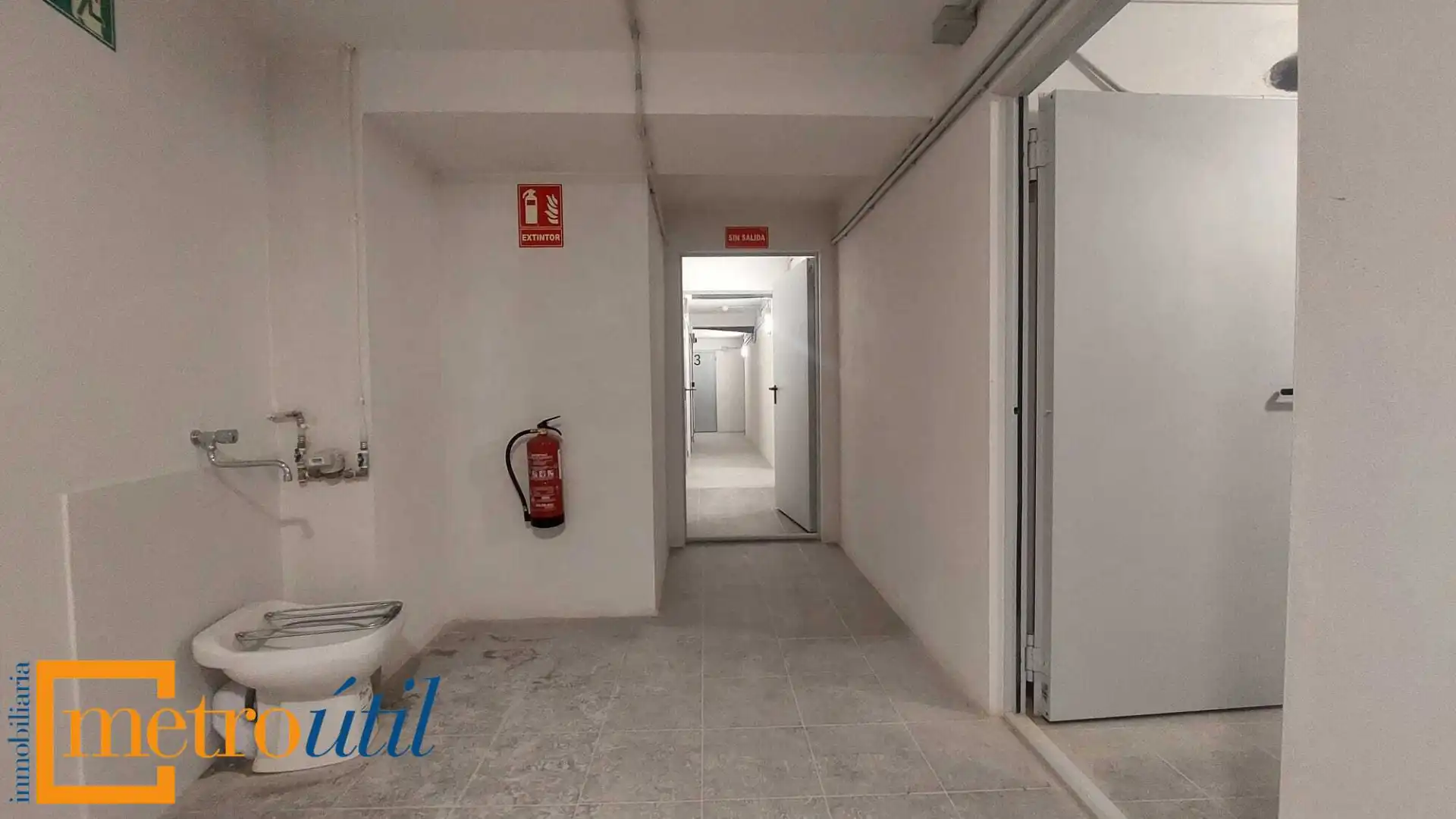 Storage room for sale in Salamanca