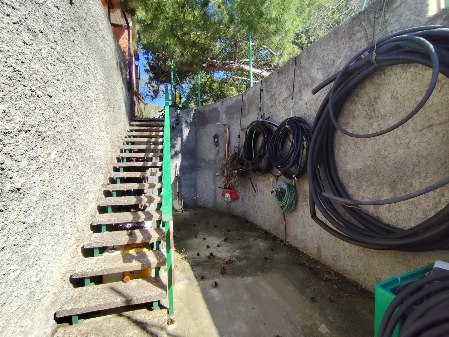 Parking de Finca rústica en venta en Pontils con Terraza, Piscina y Amueblado