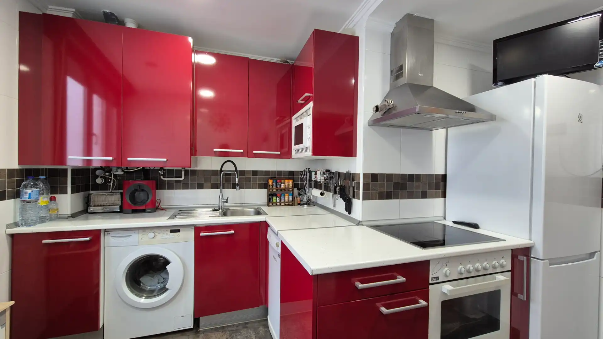 Kitchen of Duplexes for sale in Palencia  with Heating, Parquet flooring and Storage room
