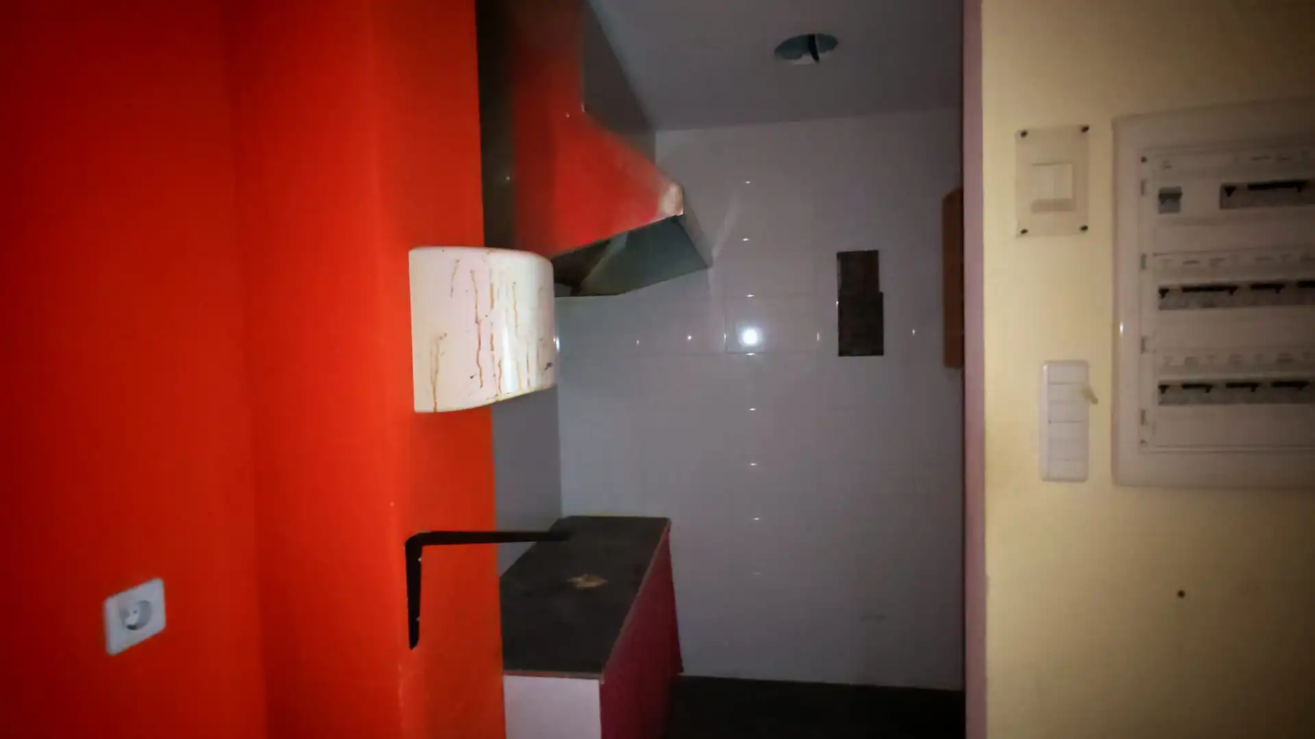 Local comercial en venta en Plaça Germanies, imagen 2