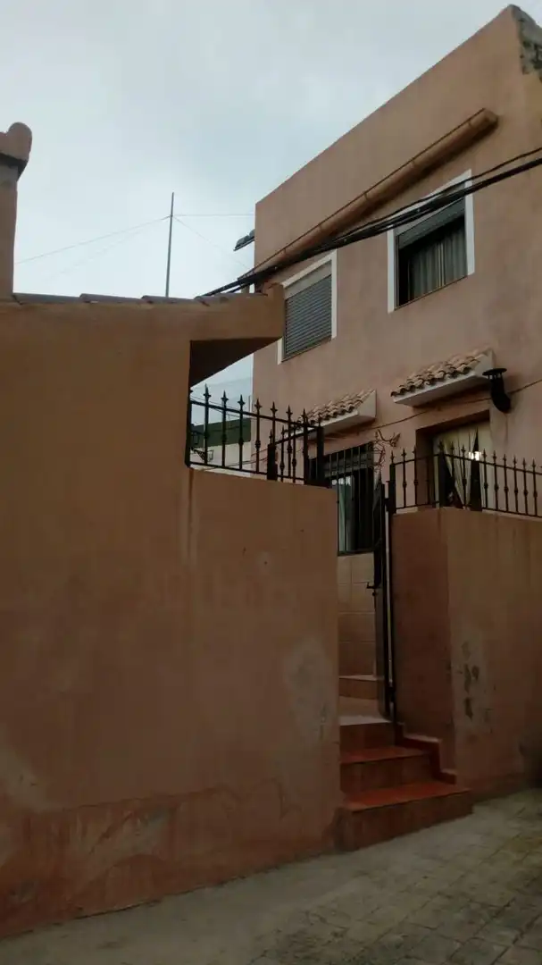 Vista exterior de Casa o chalet en venta en Espadilla con Terraza