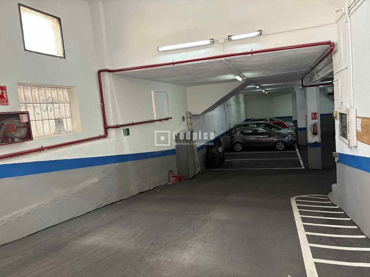 Parking of Garage for sale in  Madrid Capital