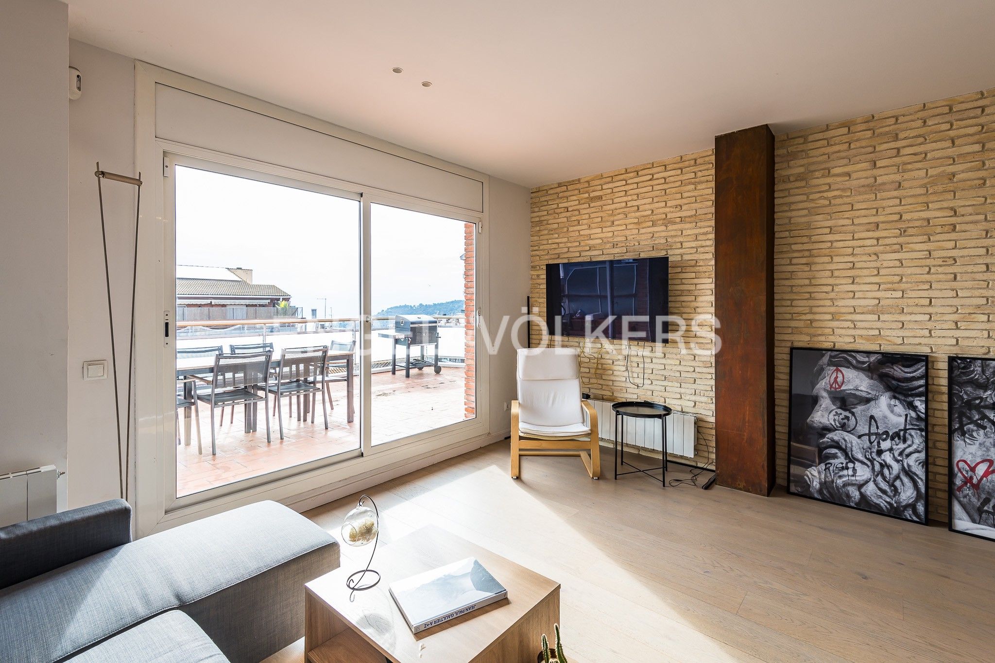 Living room of Attic to rent in  Barcelona Capital  with Air Conditioner, Heating and Parquet flooring
