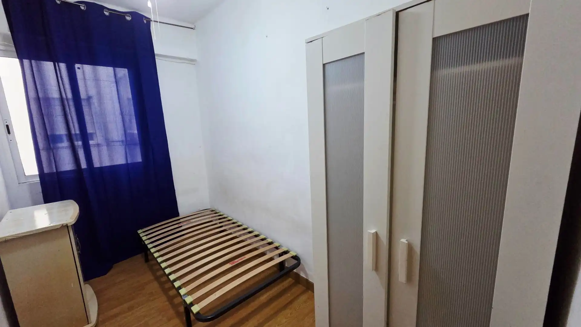 Habitación de Piso en venta en Valencia con Aire acondicionado y Balcón