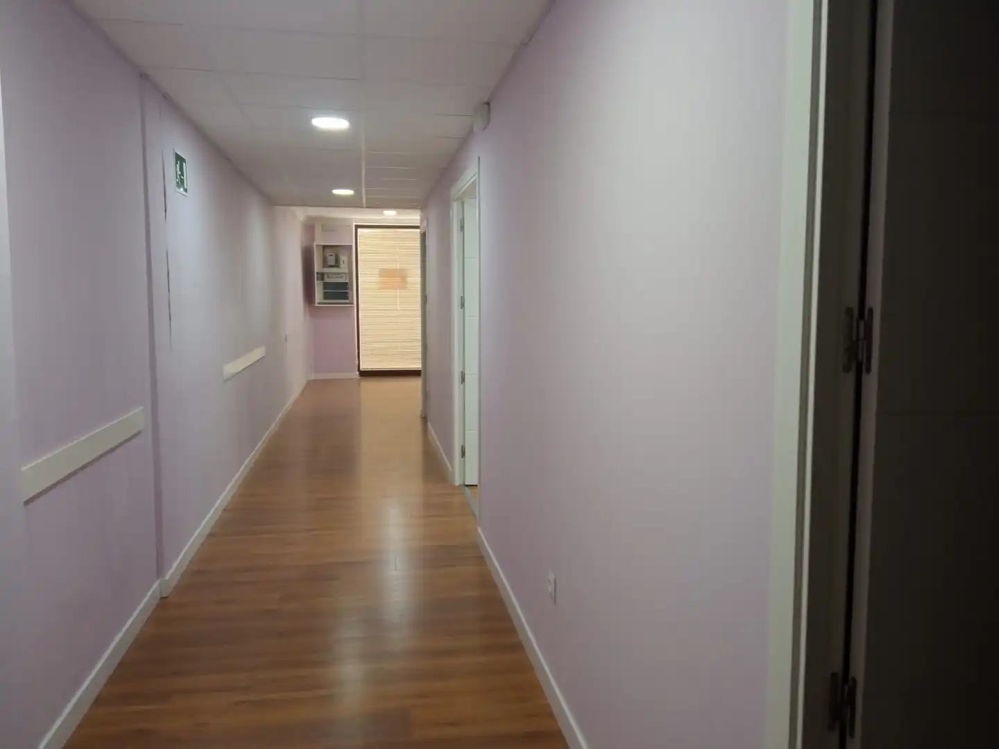 Local de alquiler en Fregenal de la Sierra con Aire acondicionado, Calefacción y Parquet