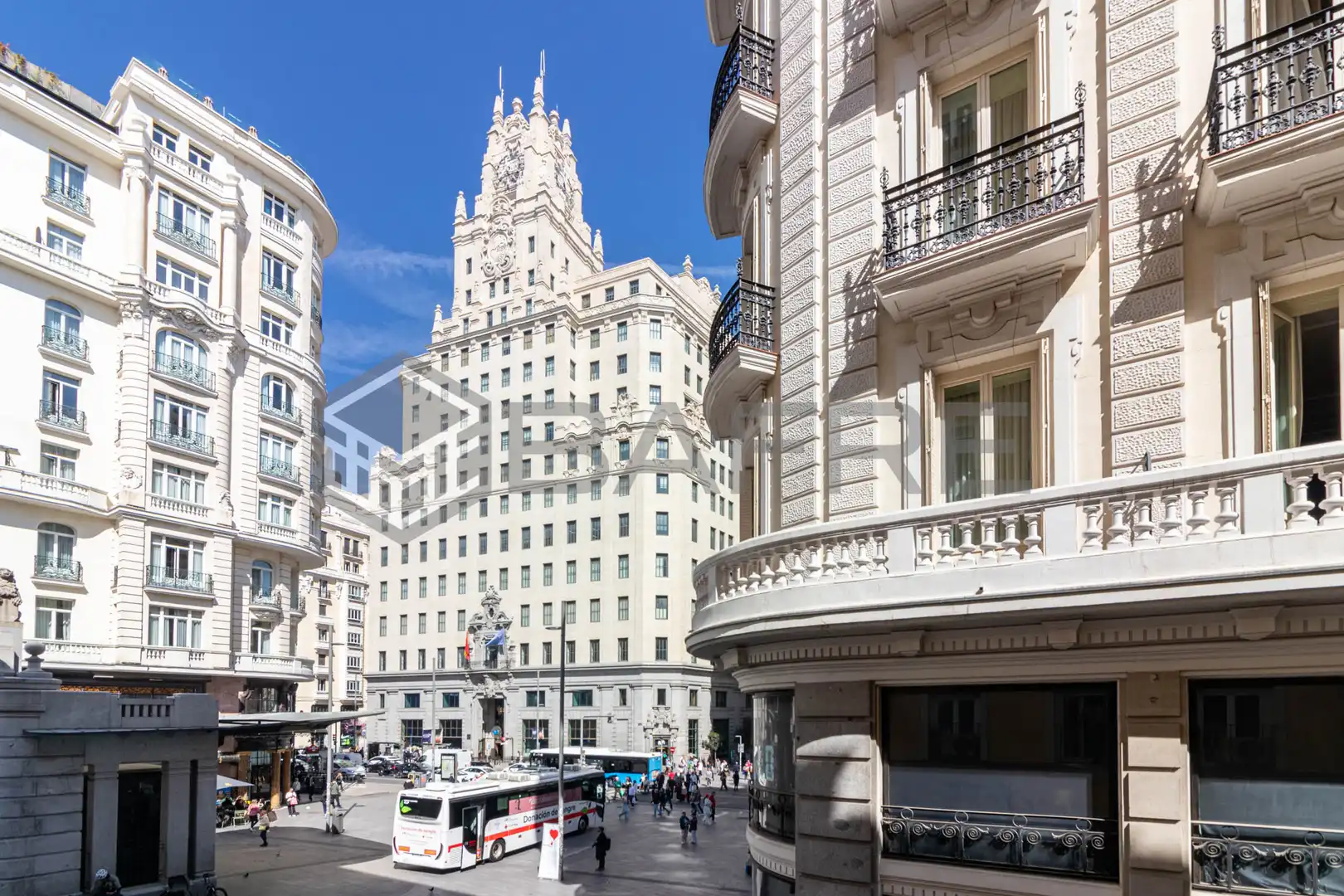 Appartamento con terrazza in vendita a Calle del Caballero de Gracia, imagen 7
