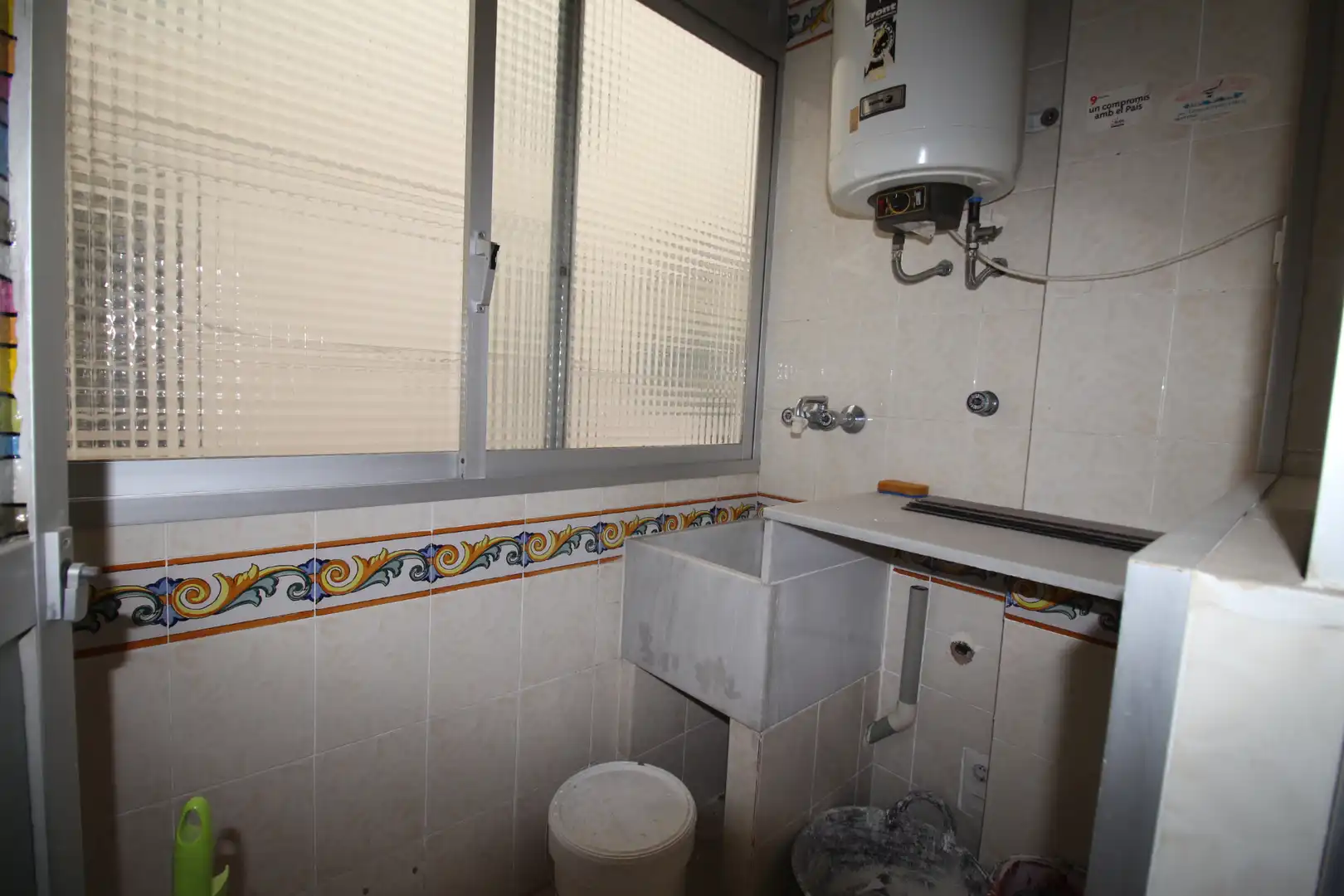 Baño de Piso en venta en Carlet con Aire acondicionado, Horno y Balcón