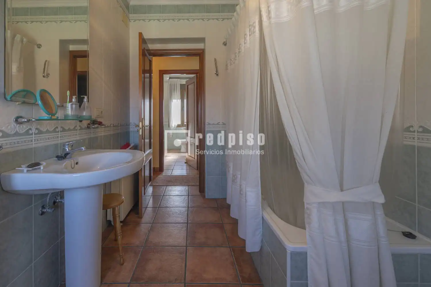 Baño de Casa o chalet en venta en Noblejas con Calefacción, Jardín privado y Trastero