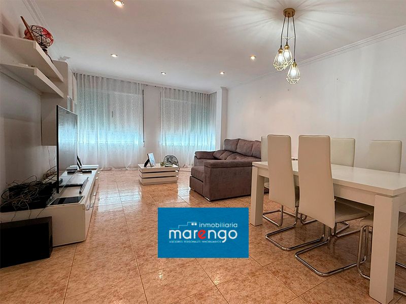 Vista exterior de Piso en venta en Vila-real con Aire acondicionado, Calefacción y Terraza