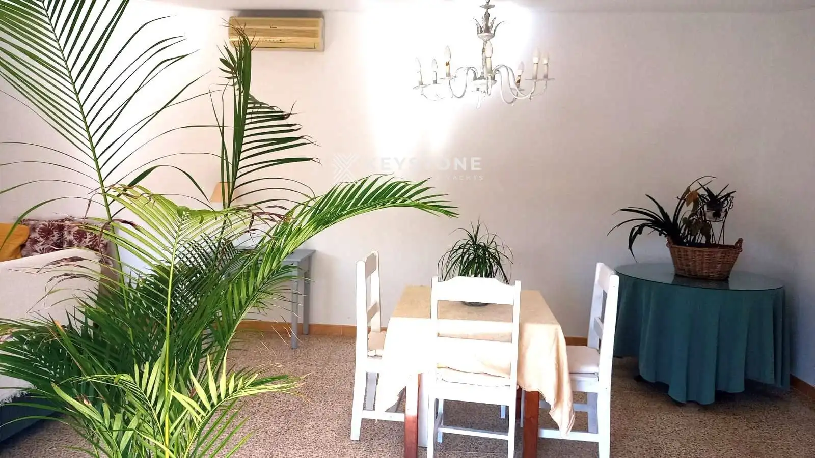 Comedor de Piso de alquiler en Puigpunyent con Aire acondicionado y Terraza