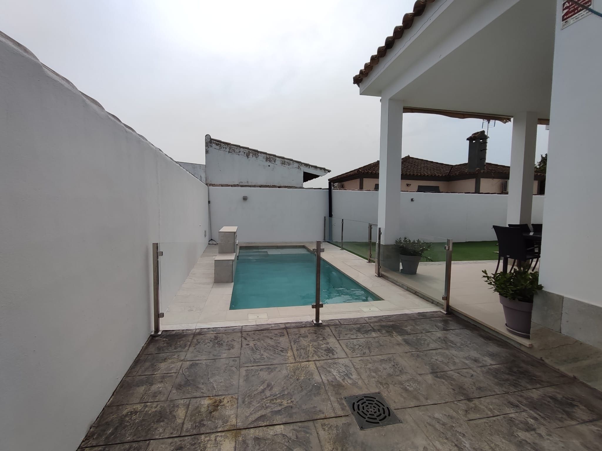 Swimming pool of House or chalet for sale in Chiclana de la Frontera  with Private garden, Terrace and Swimming Pool