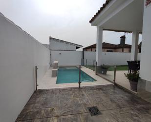 Swimming pool of House or chalet for sale in Chiclana de la Frontera  with Private garden, Terrace and Swimming Pool