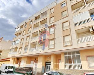 Vista exterior de Apartament en venda en Guardamar del Segura amb Aire condicionat, Calefacció i Terrassa