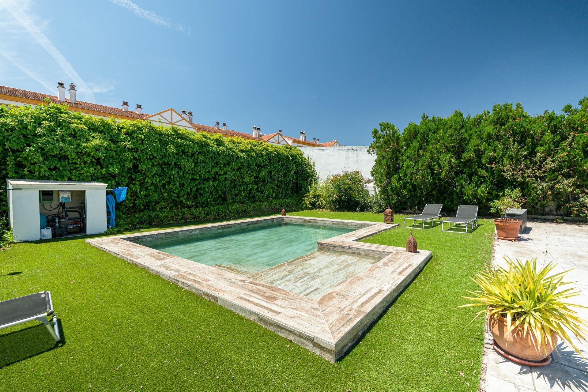 Piscina de Casa o xalet en venda en Aljaraque amb Calefacció, Jardí privat i Terrassa