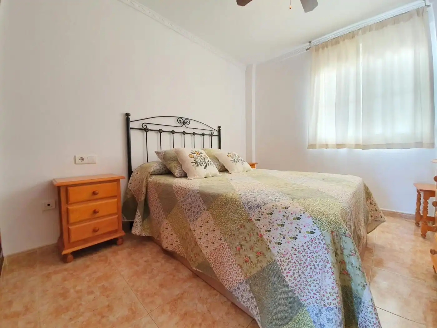 Flat for rent in Camino Cerro Gordo, Parque de la Paloma