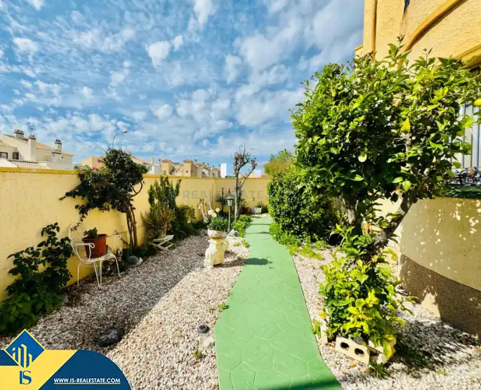 Chalet con piscina en venta en Orihuela Costa, imagen 8