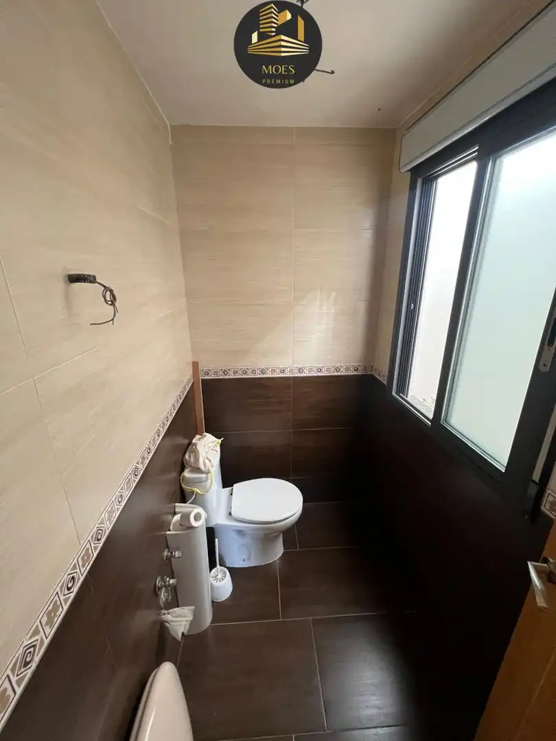 Bany de Àtic en venda en Huelma amb Terrassa