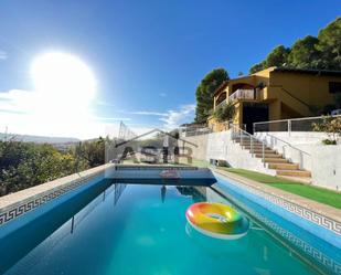 Piscina de Casa o xalet en venda en Manuel amb Terrassa i Piscina