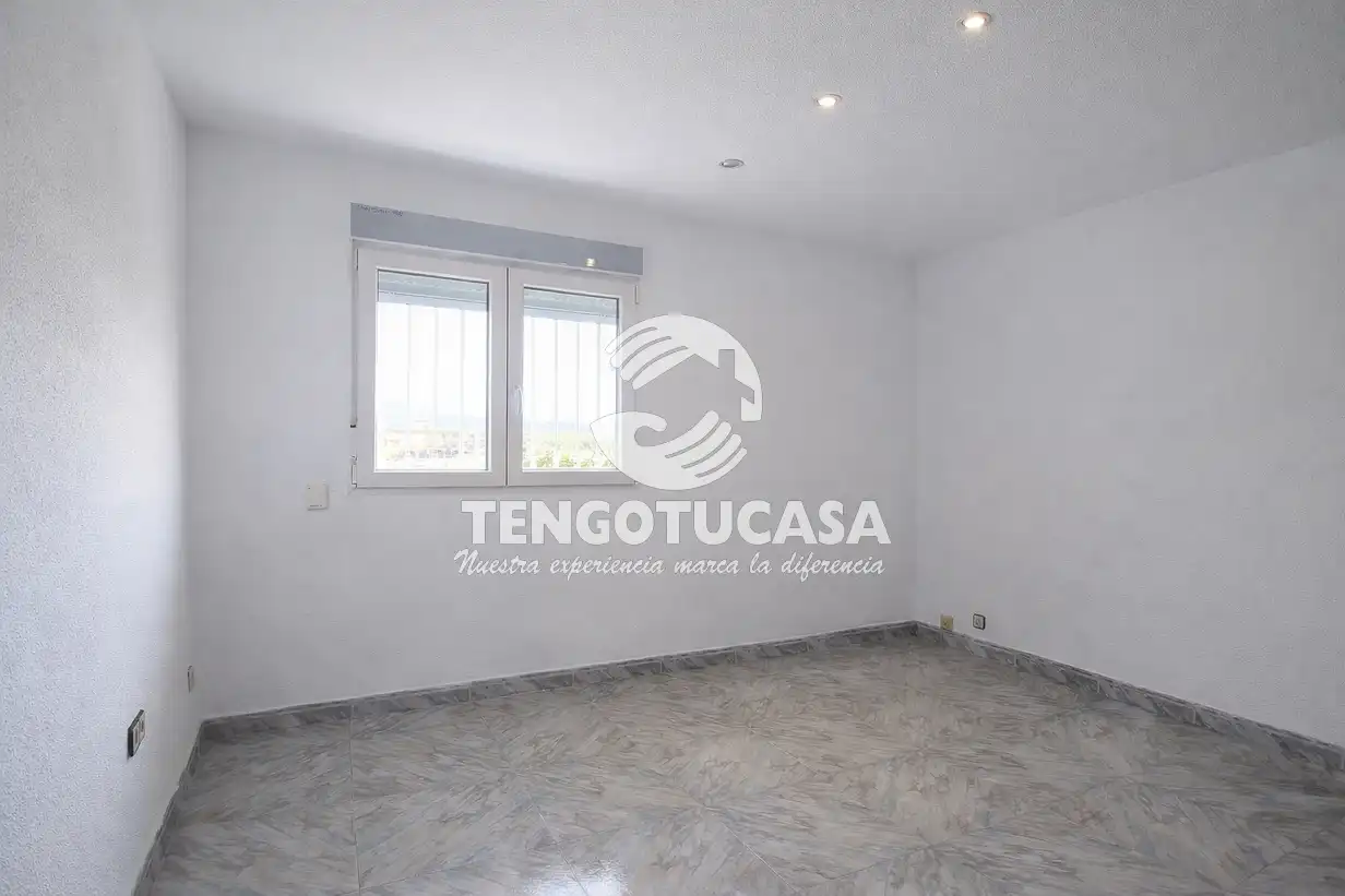 Habitación de Piso de alquiler en Madrid con Calefacción, Horno y Lavadora