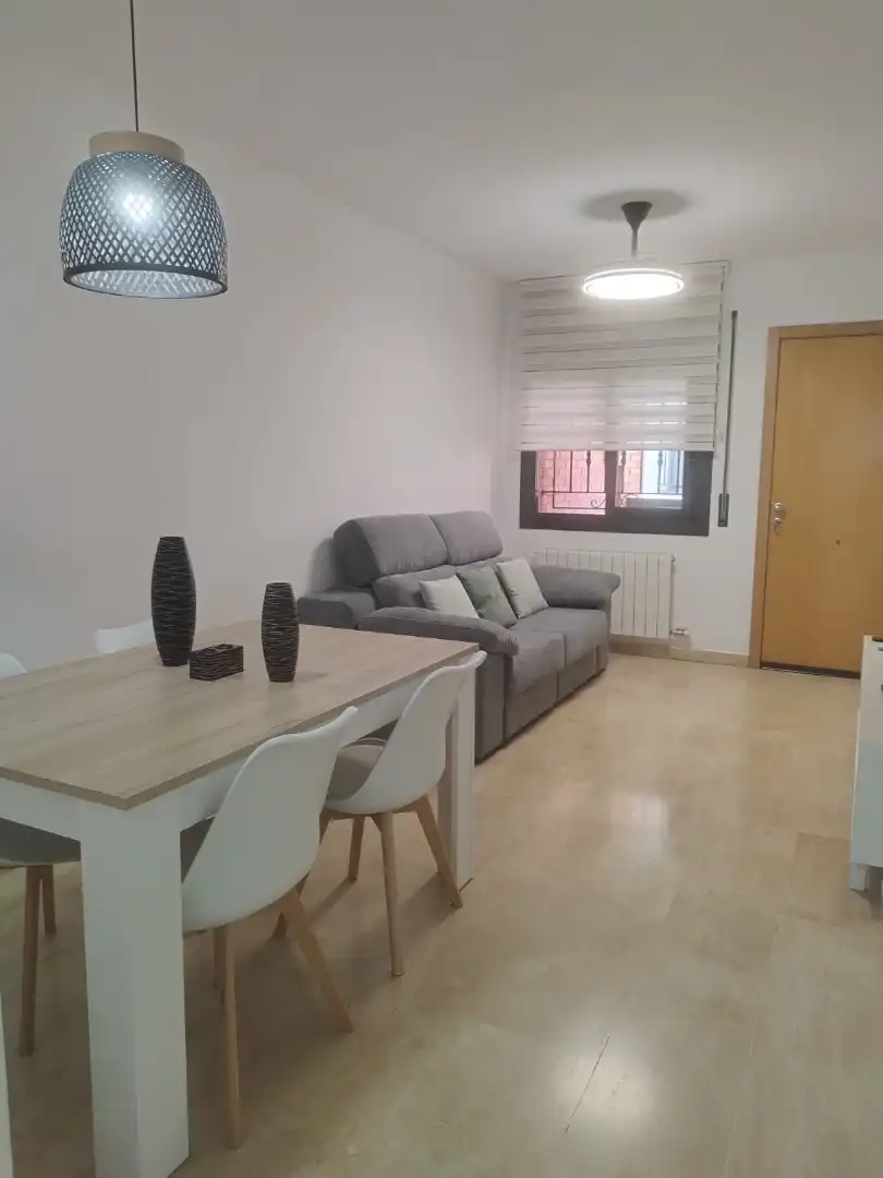 Sala de estar de Piso en venta en Rubí con Calefacción, Terraza y Horno