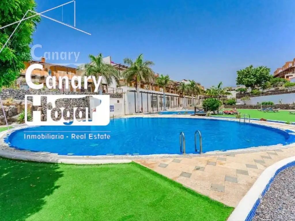 Außenansicht von Dachboden zum Verkauf in San Miguel de Abona mit Heizung, Privatgarten und Balkon