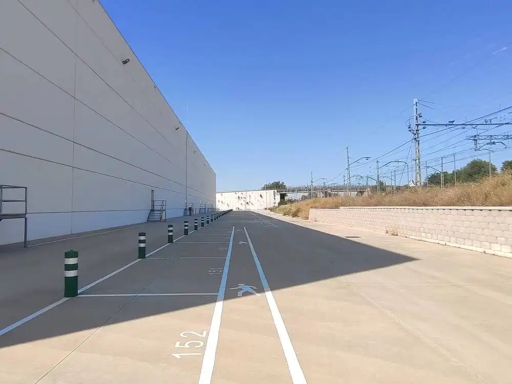 Exterior view of Industrial buildings for rent in Azuqueca de Henares