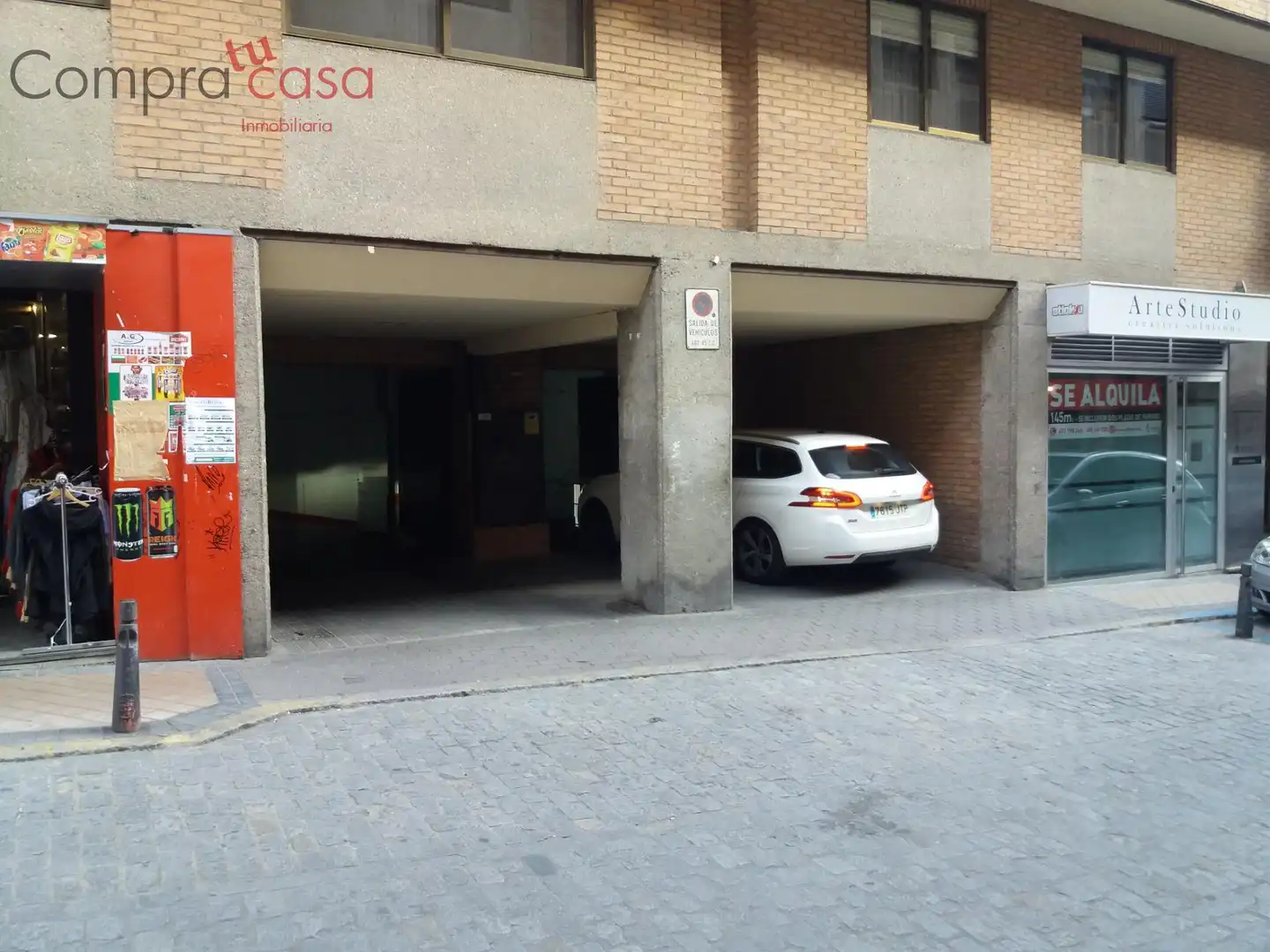 Aparcament en venda a Calle del Roble 11, imagen 2