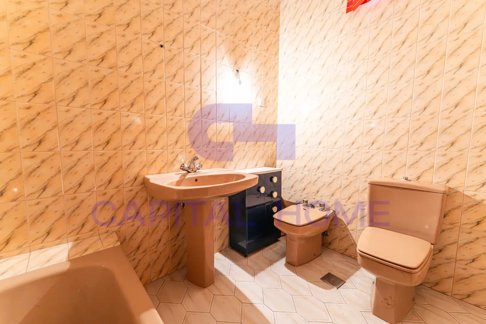 Baño de Piso en venta en Navalcarnero con Trastero, Balcón y Alarma