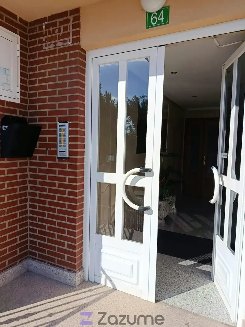Wohnung zur Miete in Valverde de la Virgen mit Heizung, Parkett und Möbliert