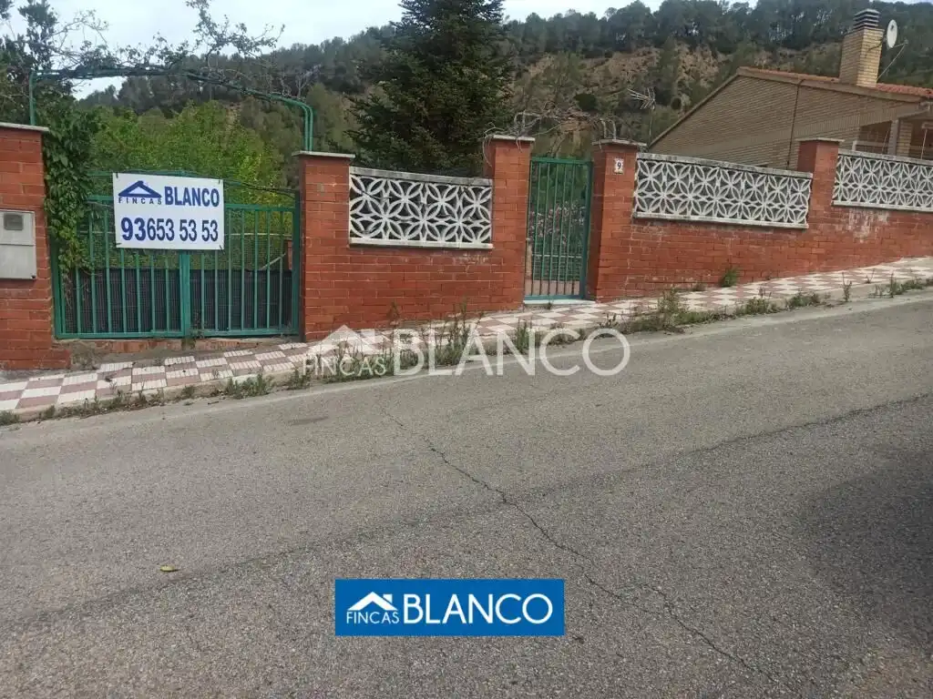Terreny residencial en venda a Abrera, imagen 3