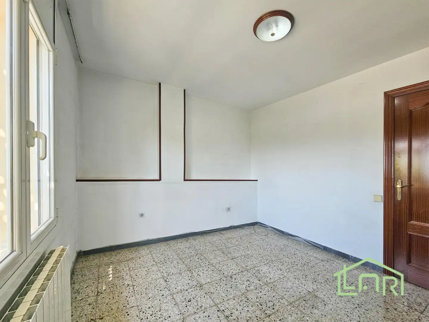 Dormitori de Pis en venda en Sant Feliu de Llobregat amb Aire condicionat, Calefacció i Balcó