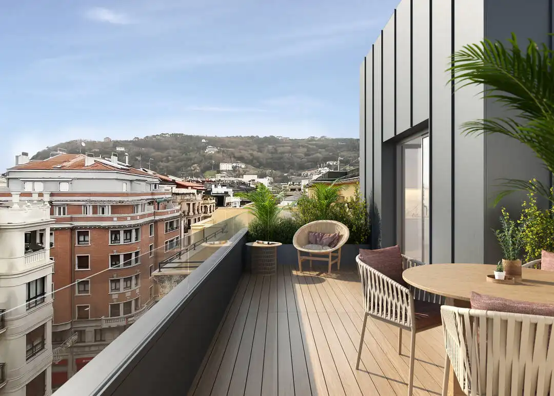 Terraza de Piso en venta en Donostia - San Sebastián  con Calefacción, Terraza y Trastero