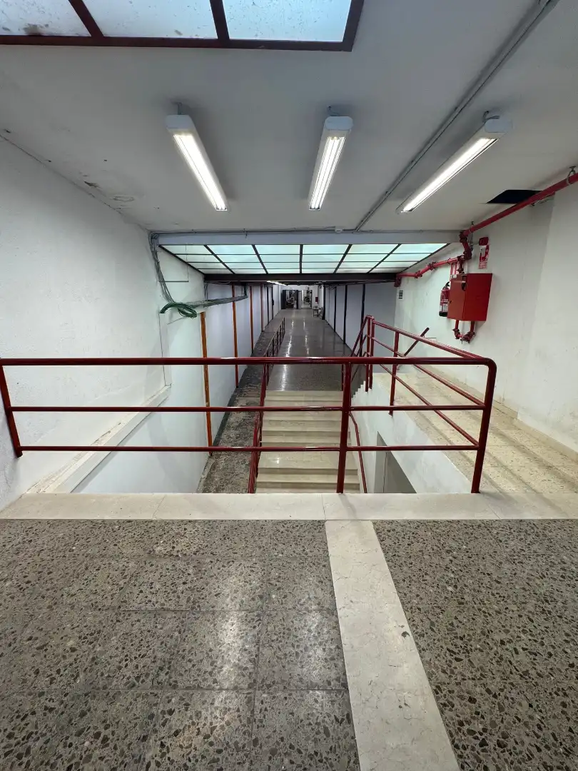 Gewerbefläche zur Miete in Centre, imagen 42