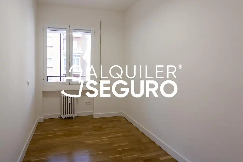 Piso de alquiler en de Nuñez Morgado, Castilla
