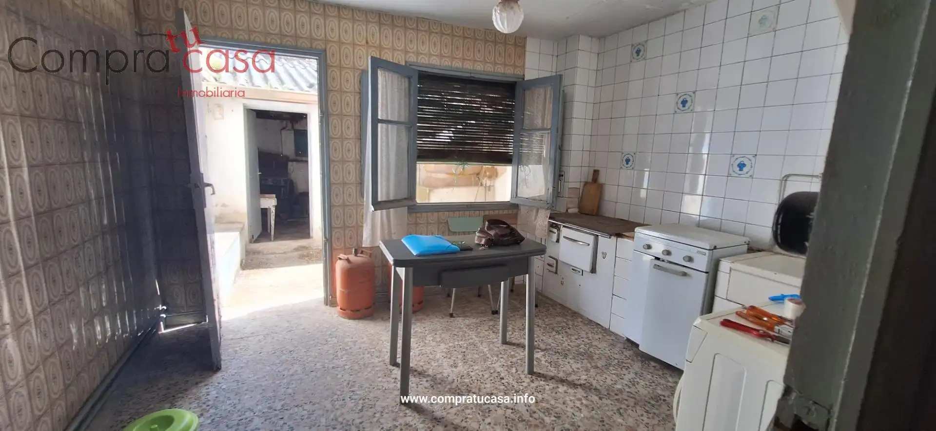 Cocina de Finca rústica en venta en Fuentepelayo con Calefacción, Trastero y Amueblado