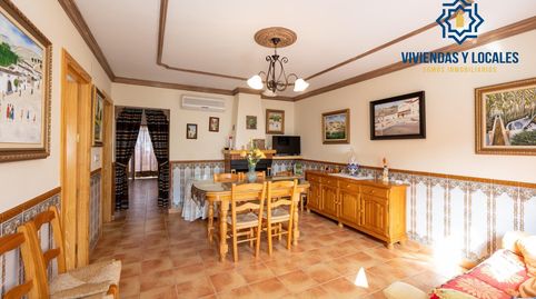 Foto 2 de Casa adosada en venta en Cacín, Granada