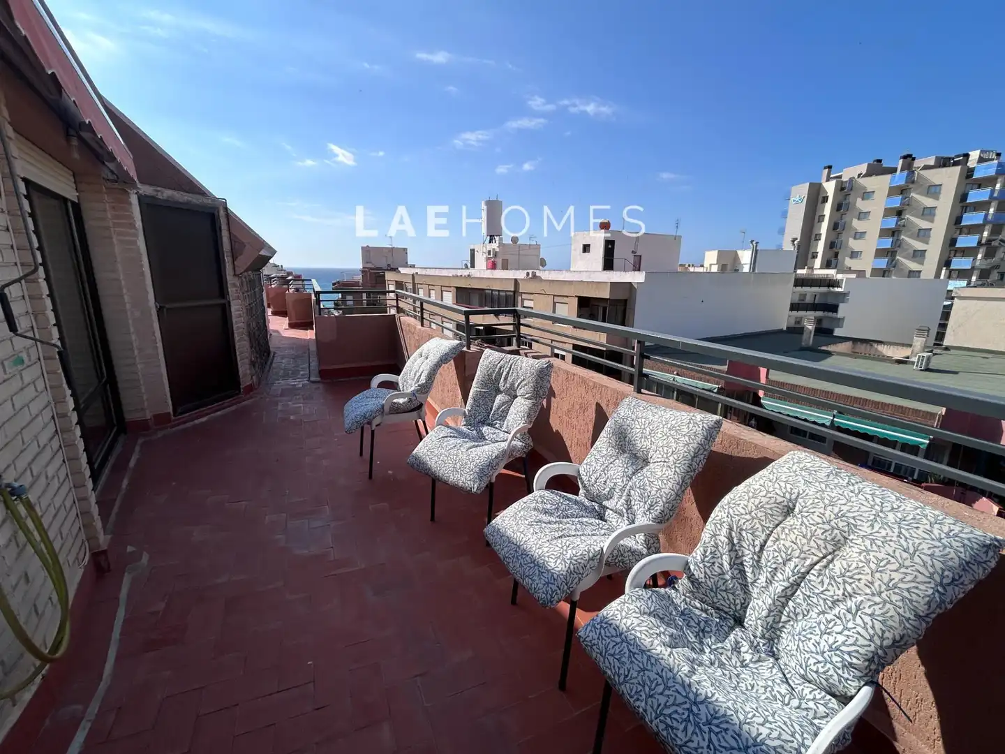 Terrace of Attic for rent in El Campello  with Air Conditioner, Parquet flooring and Furnished