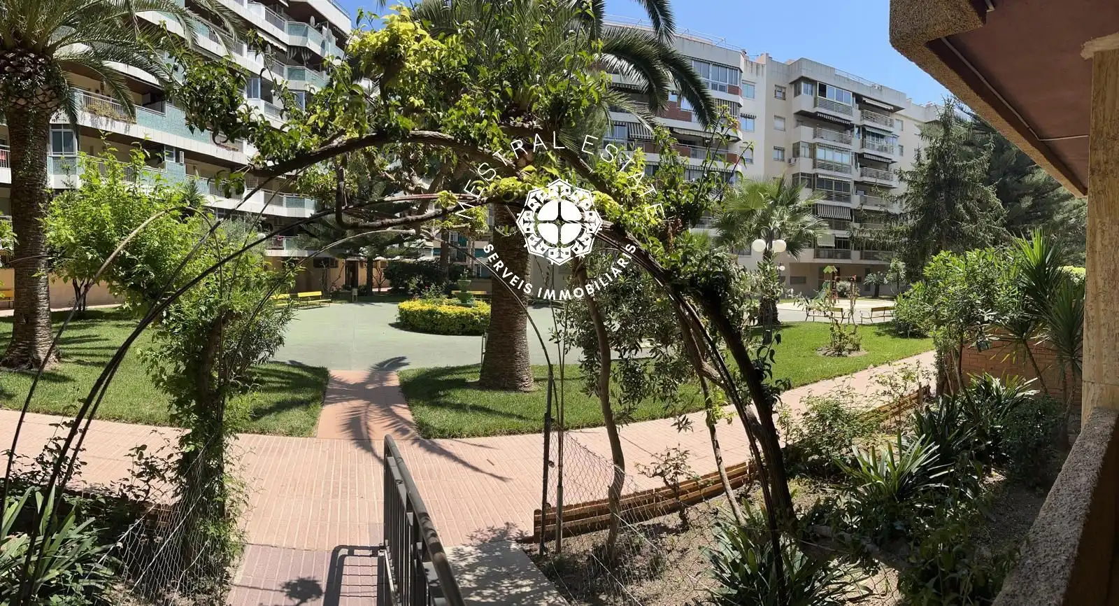 Vista exterior de Piso en venta en Salou con Aire acondicionado, Calefacción y Terraza