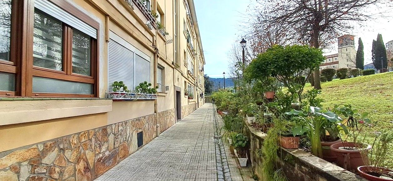 Vista exterior de Pis en venda en El Astillero  