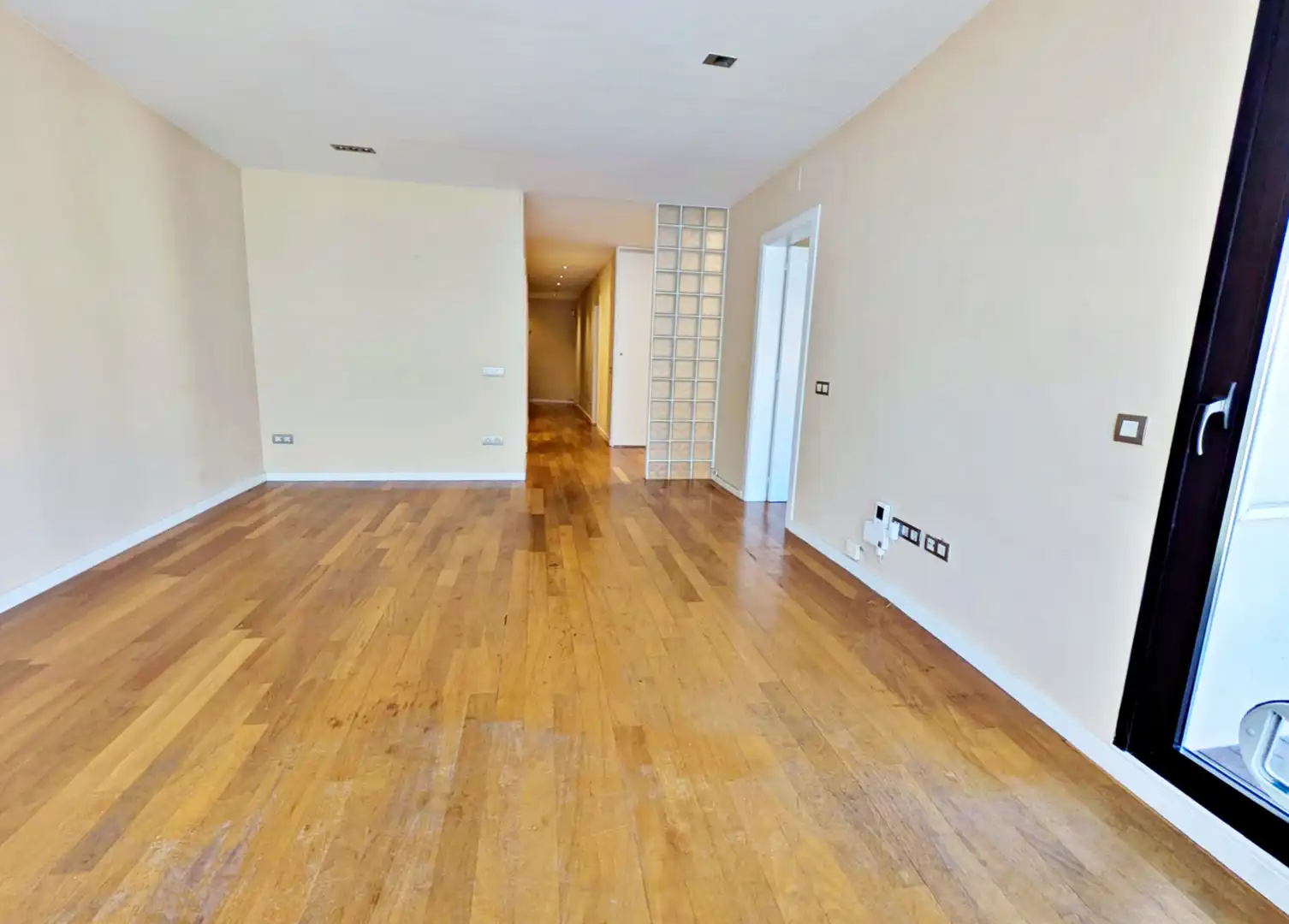 Wohnung mit Terrasse zum Verkauf in Carrer d'Aribau 215, imagen 3
