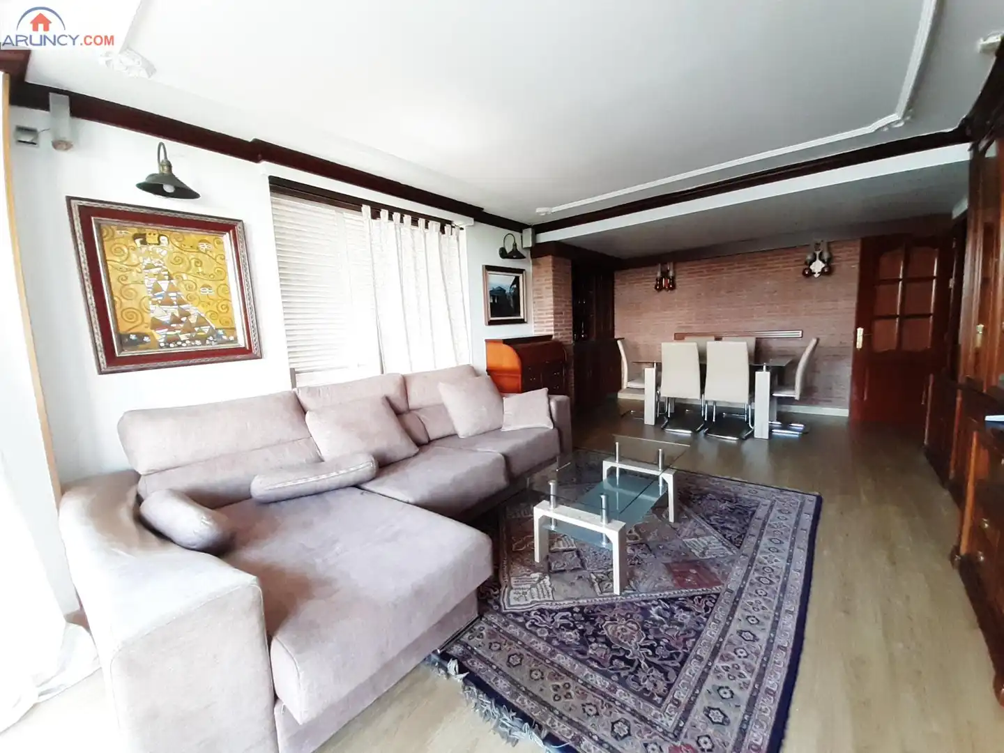 Wohnzimmer von Wohnung zur Miete in Sevilla mit Klimaanlage, Privatgarten und Parkett