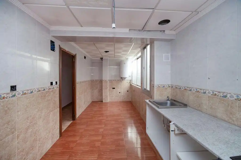Cuina de Pis en venda en Elda amb Balcó