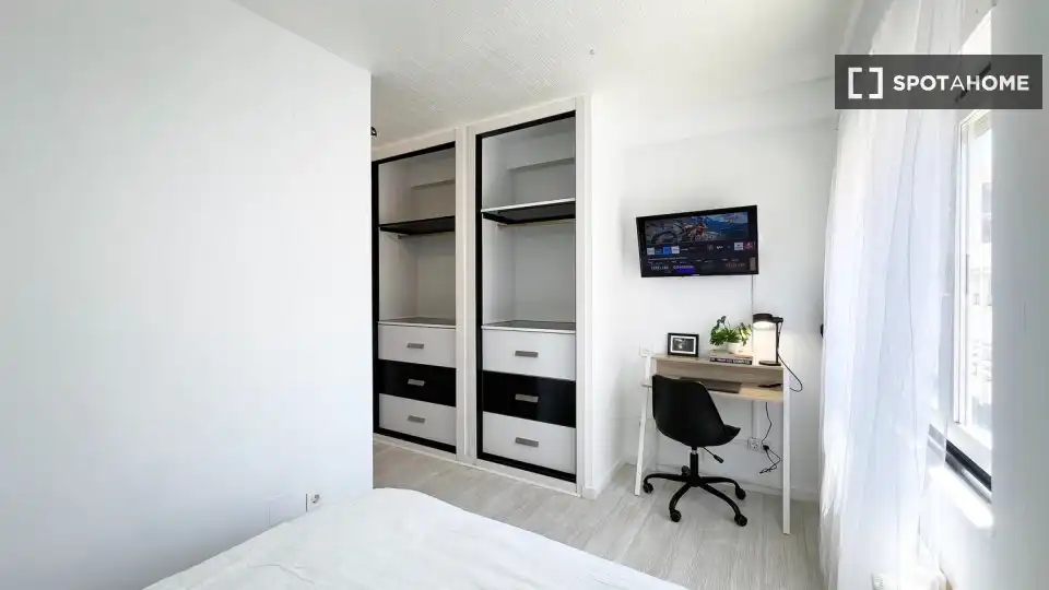Wohnung zur Miete in Tres Olivos - Valverde