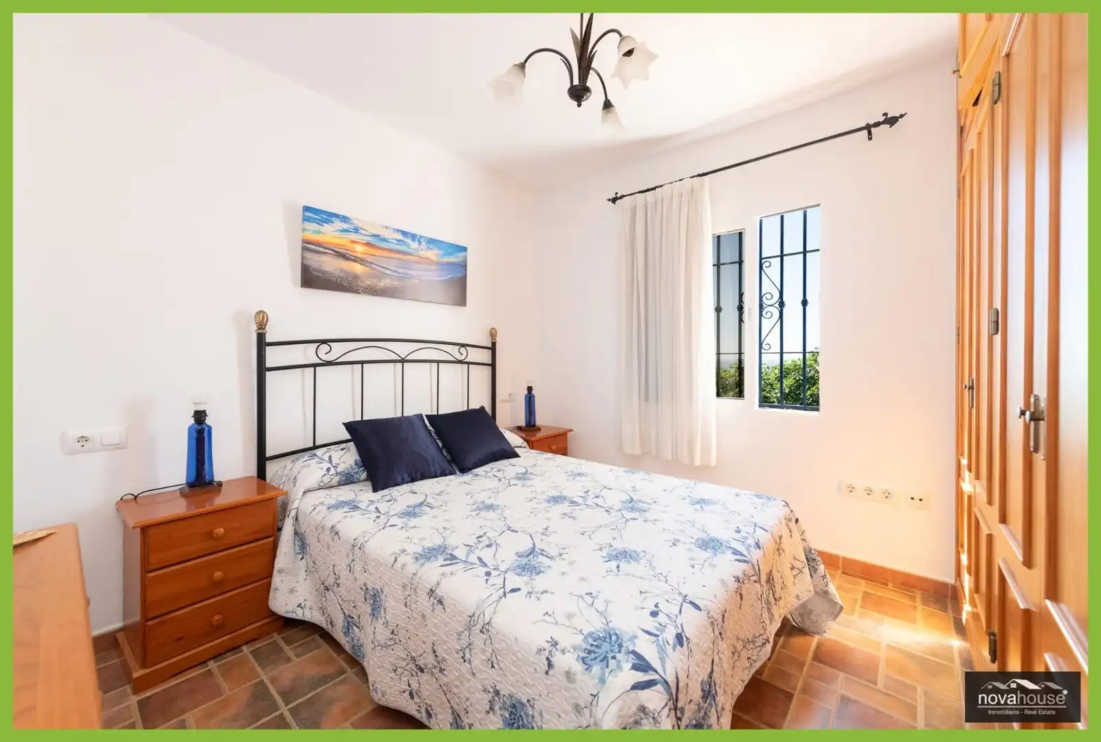 Habitación de Finca rústica en venta en Nerja con Aire acondicionado, Trastero y Piscina