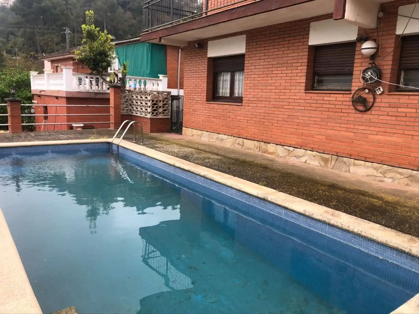 Piscina de Casa o chalet en venta en Vallirana, Barcelona
