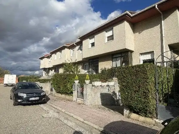 Exterior view of Houses for sale in Villalbilla de Burgos