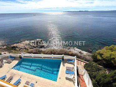 Apartament amb piscina en venda a Carretera Canyelles