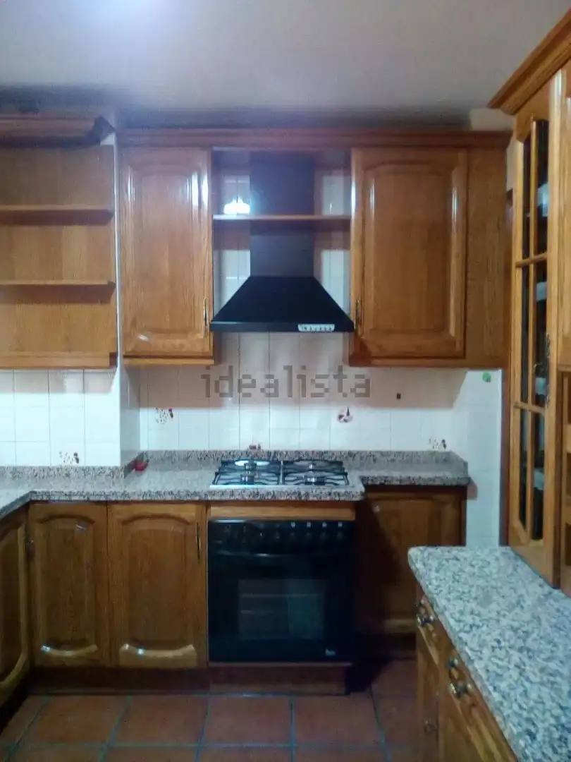 Kitchen of Flat for rent in Granada  with Furnished, Washing machine and Balcony
