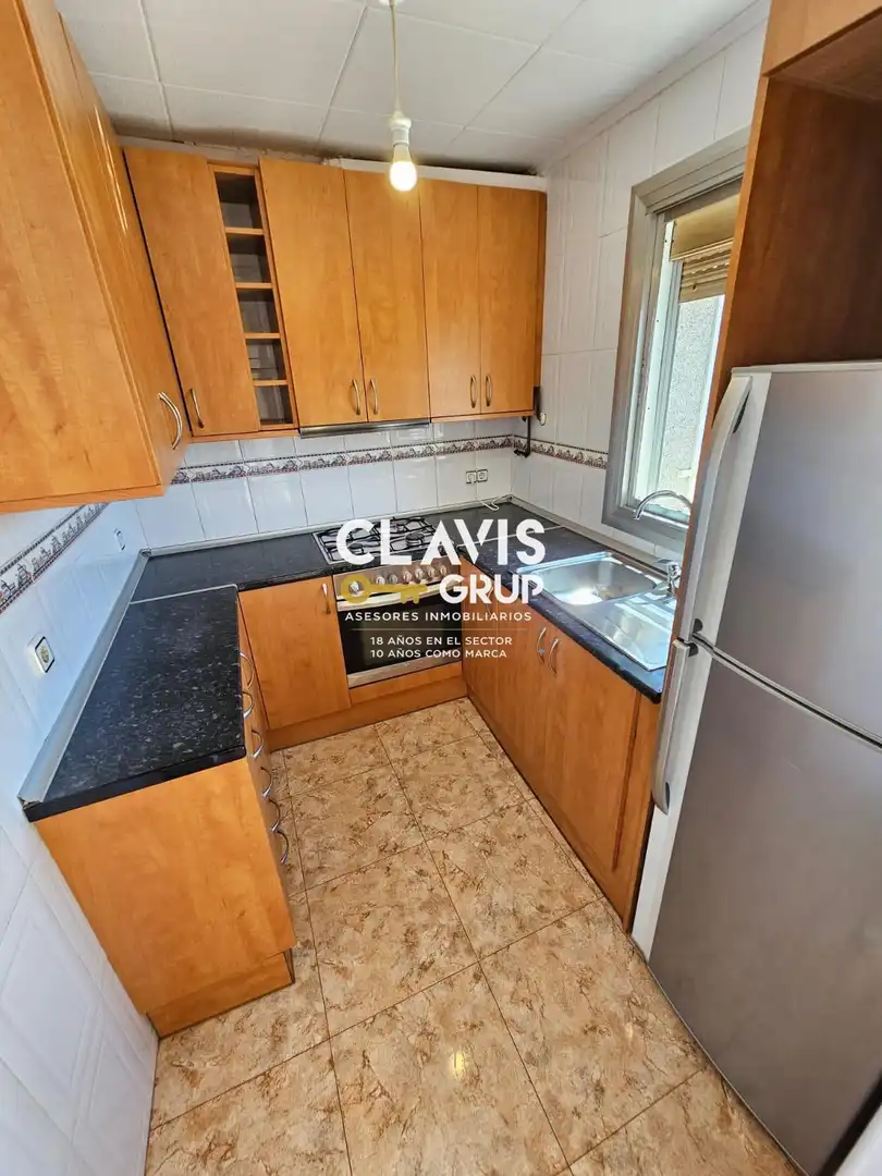 Kitchen of Flat for sale in Barcelona  with Private garden, Terrace and Oven