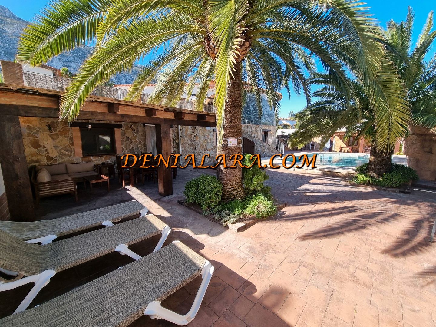 House or chalet for sale in Dénia  with Air Conditioner, Heating and Private garden